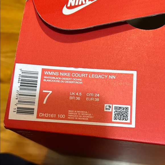 Nike Women’s court legacy NN Sneakers - Picture 2 of 7